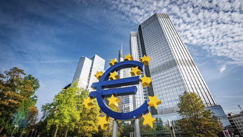 euro finance decouvert bancaire - decryptage de la reforme